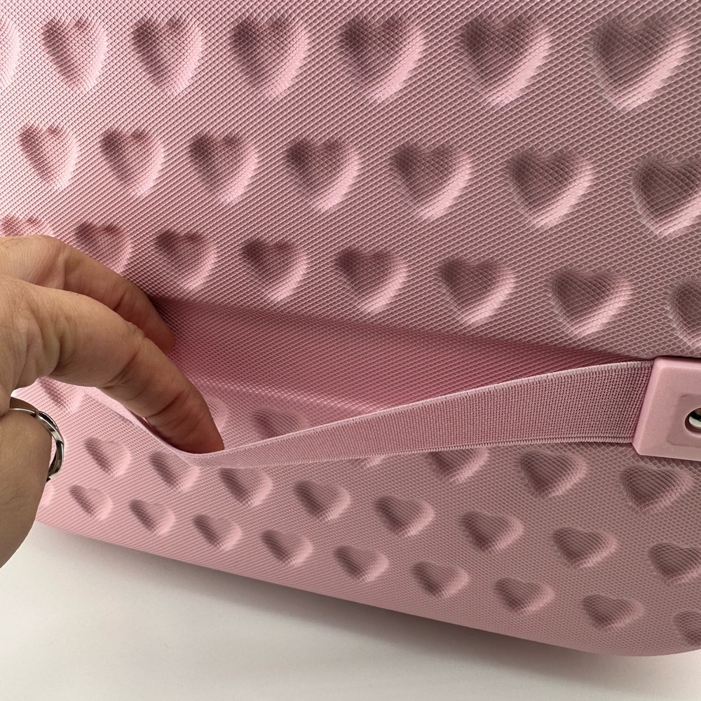Hello Kitty Pink Hard Makeup Case - Picture 8 of 13